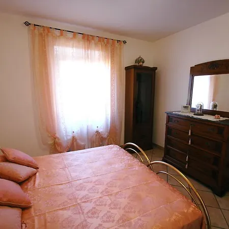 Le Maree Susanna Apartment *