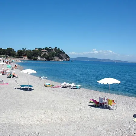 Le Maree Susanna Apartment