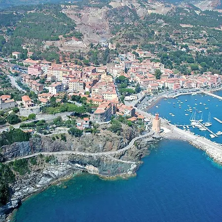 Le Maree Susanna Apartment *